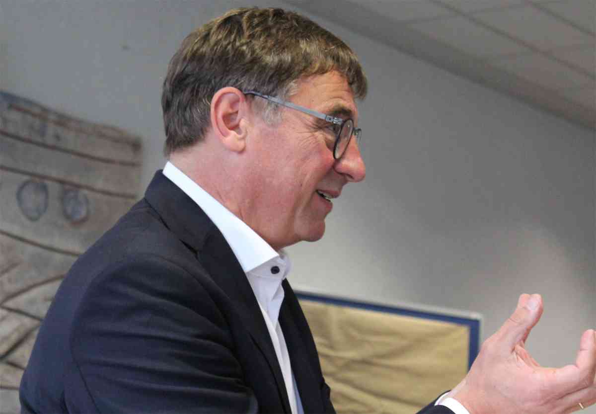 Kirchenpräsident Volker Jung (Foto: JM Meier) Kirchenpräsident Volker Jung (Foto: JM Meier)